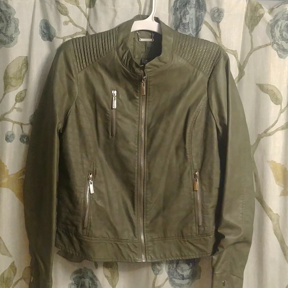 J2 NWOT green faux leather jacket